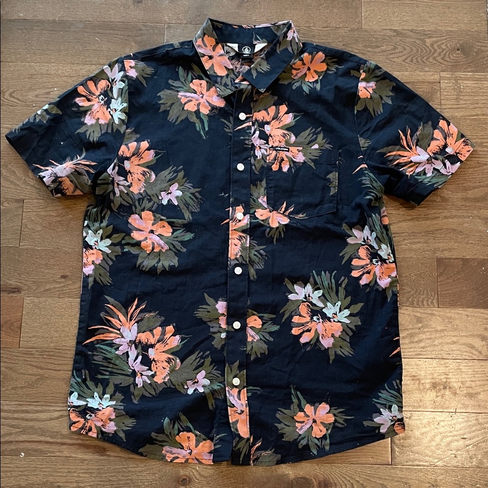 VOLCOM Floral Black and Orange Men's Shirt - Small